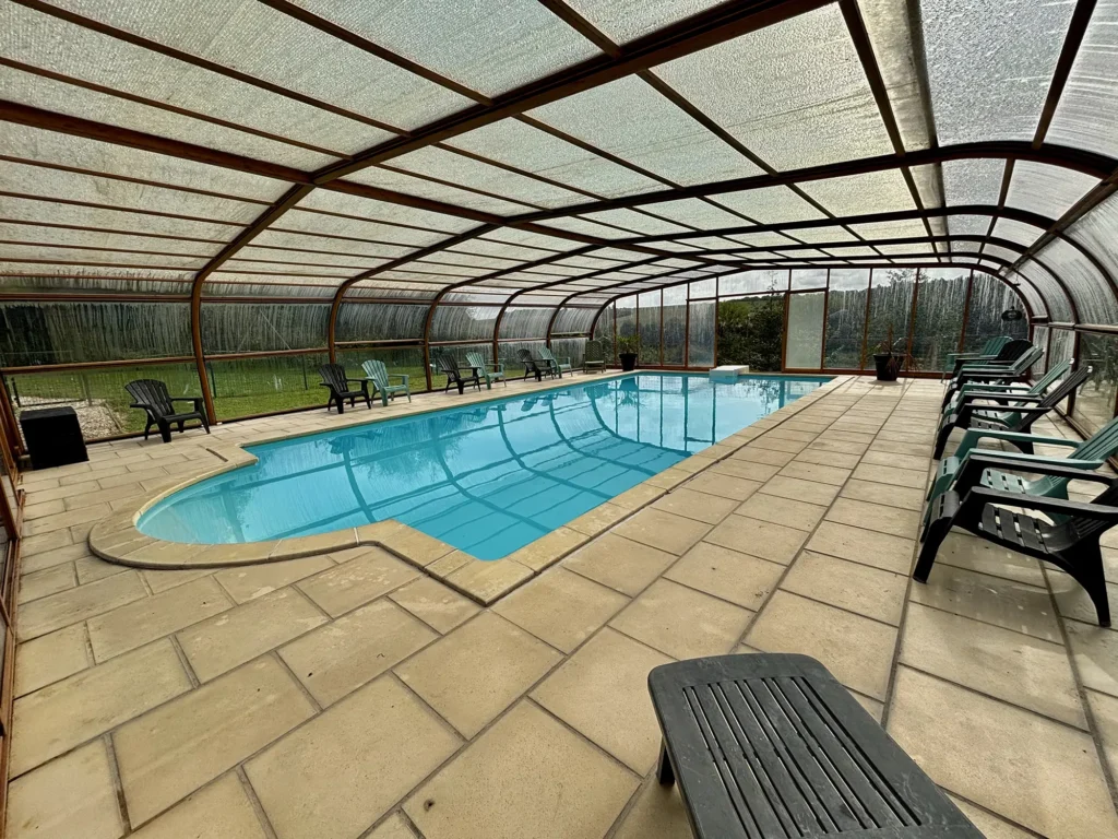 Piscine couverte